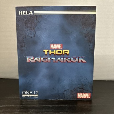 Marvel (Thor Ragnarok): Mezco Toyz Hela 1:12 Collectable Action Figure NIB