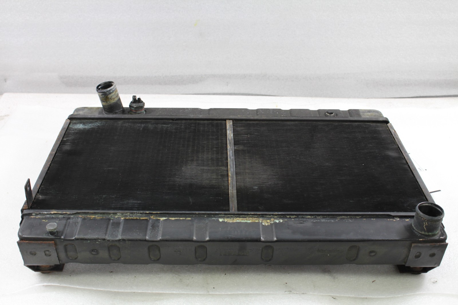 Ferrari 308, Radiator, Rusted, Used, P/N 116286