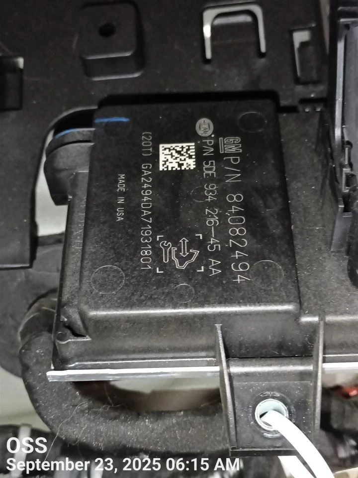 CHASIS CONTROL MODULE 84082494 2014-2024 CADILLAC CTS - Image 2 of 4