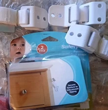 Safety 1st Furniture Straps 3 Durable Wall Secure for Bookcases Bureaus Opened 