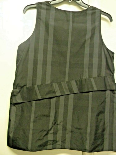 Sun Kim Wmn's SM. Black/Gray Vertical Striped Topper Sleeveless Zip Accent ME500 - Picture 5 of 7