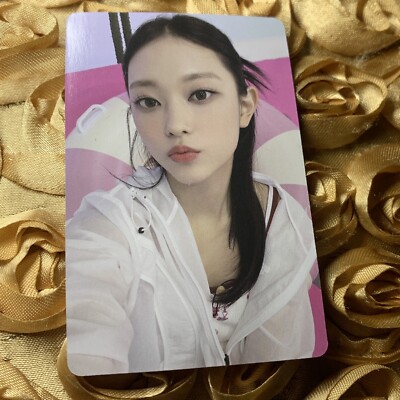 Haerin NEWJEANS Girls Bunny Land Celeb Edition Photo Card Kpop Pout 2