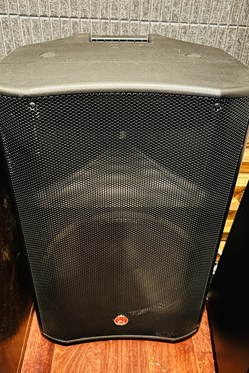 Pair of Harbinger V2215 600W PA Speakers 15