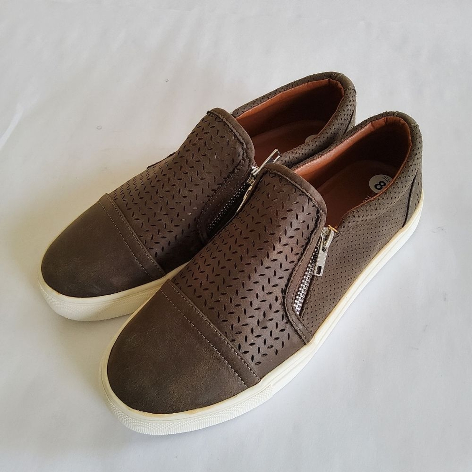 New Reort Alexa Slip-On Sneakers Brown Size 8 2