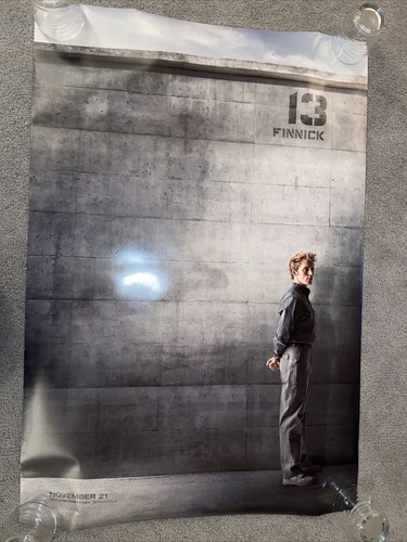HUNGER GAMES Mockingjay Teil 1 FILMPOSTER DS 27x40 Finnick Advance Hutcherson