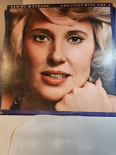 Tammy Wynette Greatest Hits Vol. 4  (1978 Epic KE 35630) VG++/EX R16