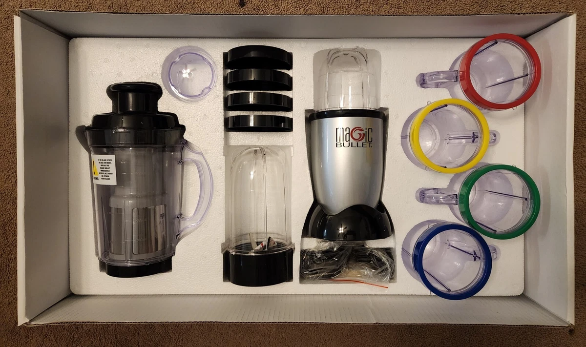 Magic Bullet MB1001 2005 Personal Blender 26-Piece Lot Pitcher Cups - NEVER  USED