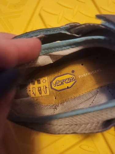 Women's Vibram FiveFingers 18W7303 Aqua Grey Size 6.5-7 - Picture 7 of 9