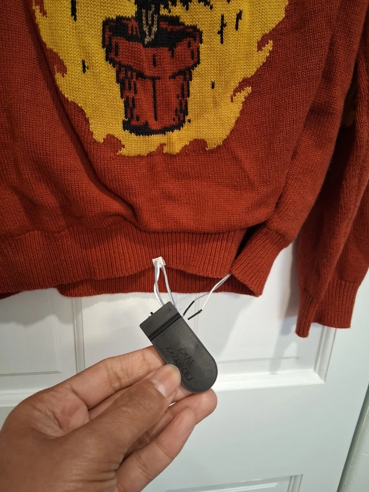 Volcom Men’s Christmas Sweater LED Lights Tree Fire Graphic Medium Red - Image 3 of 4