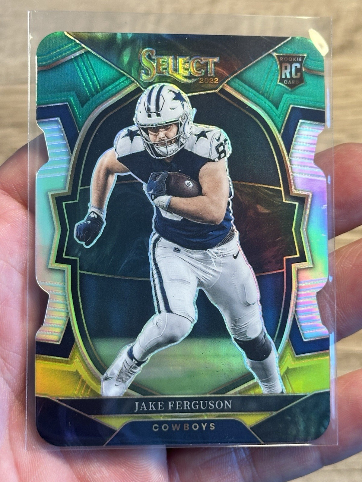 2022 Panini Select #87 Green and Yellow Prizm Die Cut Jake Ferguson RC Cowboys