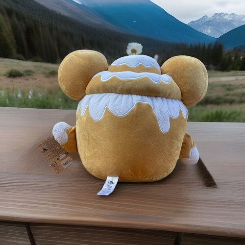 NWT Japan Mickey Mouse Cinnamon Bun Disney Munchlings Scented Plush Baked Treats - Picture 2 of 2