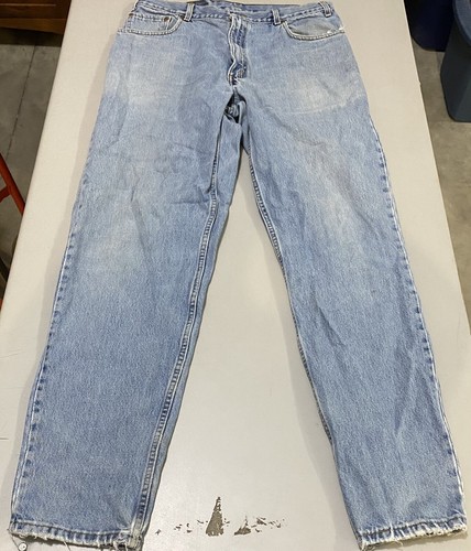 Vtg Levis 560 Jeans Size men's 36 x 36 