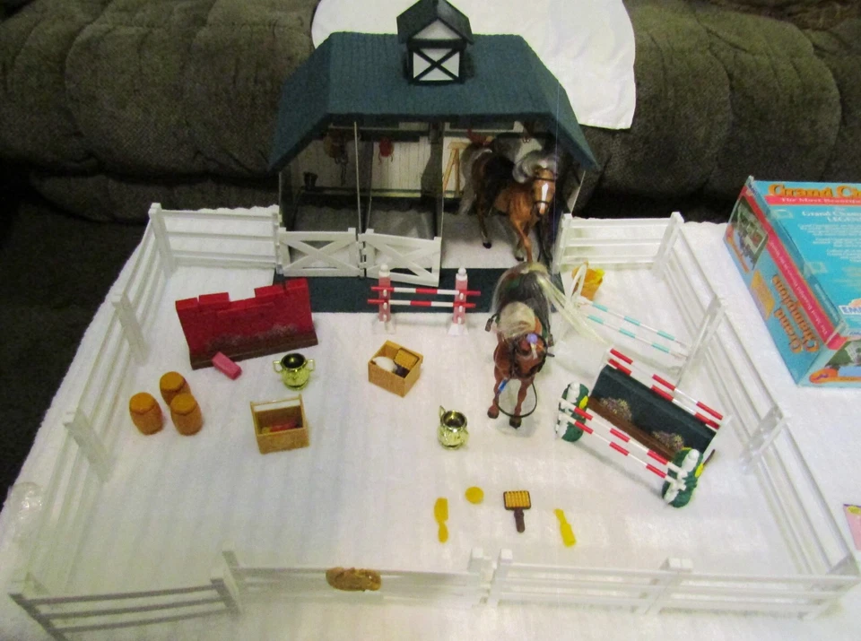 Juego Empire Grand Champions Jumping Academy 1995 vintage con caja/manual y más. Foto 3 de 4