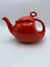 Hall Superior Quality Chinese Red Streamline Shape Teapot Vintage No Craving