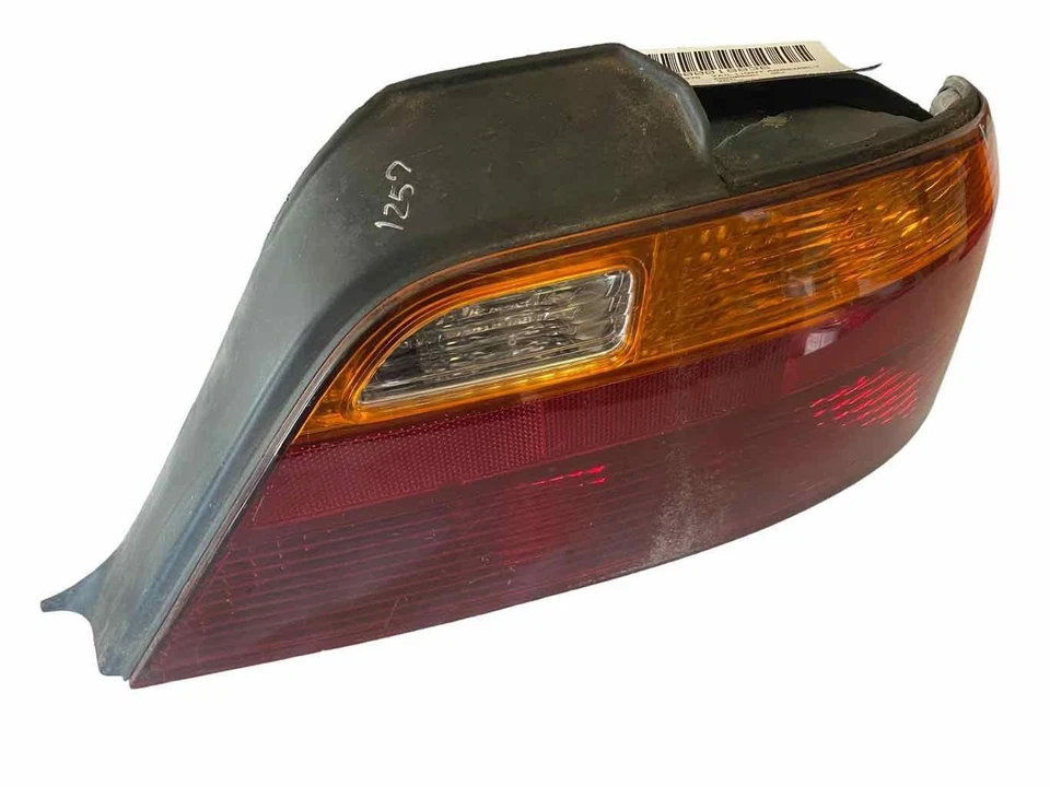99 00 01 Conjunto de lámpara de luz trasera ACURA TL lado derecho del pasajero Foto 3 de 4