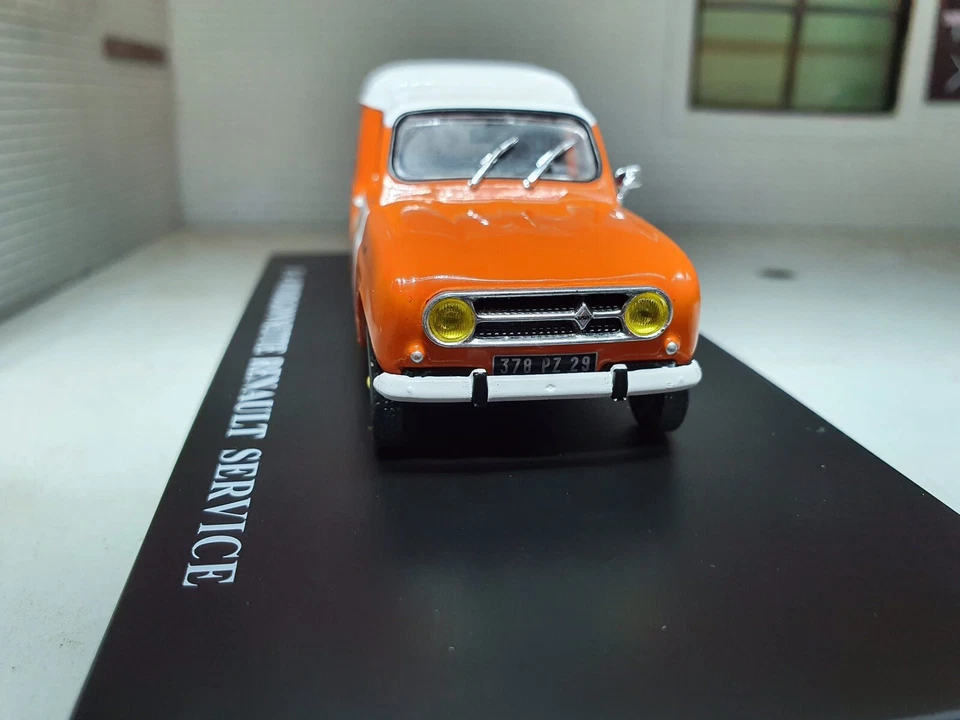 1:43 Renault R4 Service Van 4L 1968 Diecast IXO Atlas Dealer Garage Scale Model - Image 3 of 4