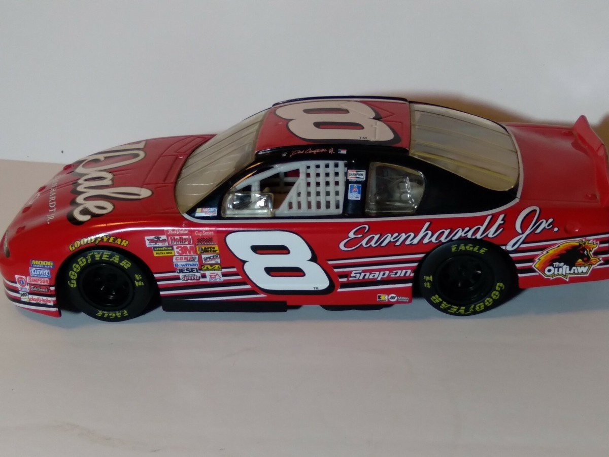 Dale Earnhardt Jr #8 2001 Monte Carlo 1/24 Scale Nascar