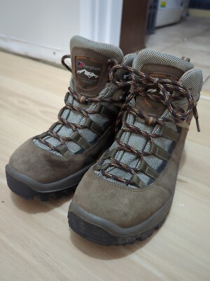 Berghaus Womens Explorer Trail light walking boots,Gore-Tex