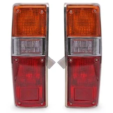 Set Rear Chrome Tail Lamp Light For Toyota Hilux RN30 RN40 RN45 Pickup 1979 - 83