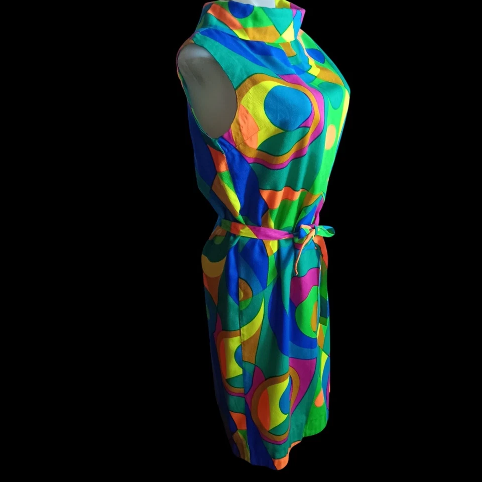 Vintage Women's Dress 12 1960s Psychedelic Mod Shift Kabuki Shift Japan Rare - Image 3 of 4