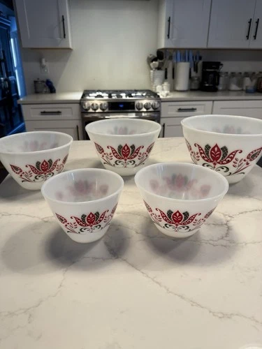 FIRE KING MODERN TULIP BOWLS W/GREASE JAR-NO LID 9.5,8.5,7.5,6.5,5.5 (112)