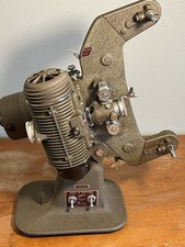 Vintage Bell Howell Filmo Master 400 8mm Projector Design 122 Model G w/ Reels