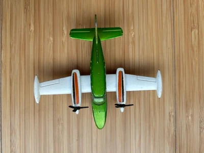 Matchbox Sky busters SB9 Cessna 402 - Orange & Brown Decals - Image 1 of 4