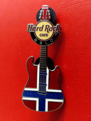 HRC Hard Rock Cafe Oslo Flag Norwegian Gibson ES Standing Guitar