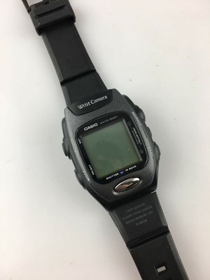 OROLOGIO CASIO WRIST CAMERA 40MM DIGITALE NUOVO NON FUNZIONANTE GOMMA  RICAMBI | eBay