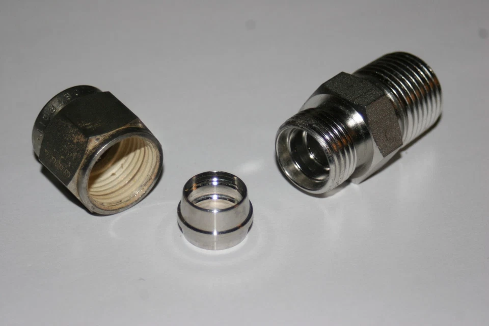 1/2 Tube x 1/2 MNPT 316ss Male Hi-Seal Fitting Imperial Eastman 768-fss 08 x 08 - Image 3 of 4