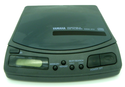 Vintage Grey Yamaha Portable CD Compact Disc Player CDX-P7 Bass