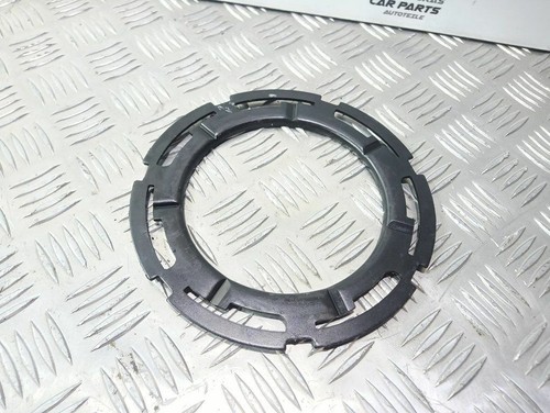 Opel Insignia 2010 Befestigungsmutter Kraftstoffpumpe im Tank Diesel UST54417