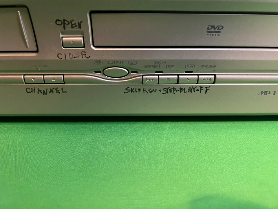 DVD VCR Combo Tested and Works! Emerson EWD2203 VHS Player - Image 4 of 4