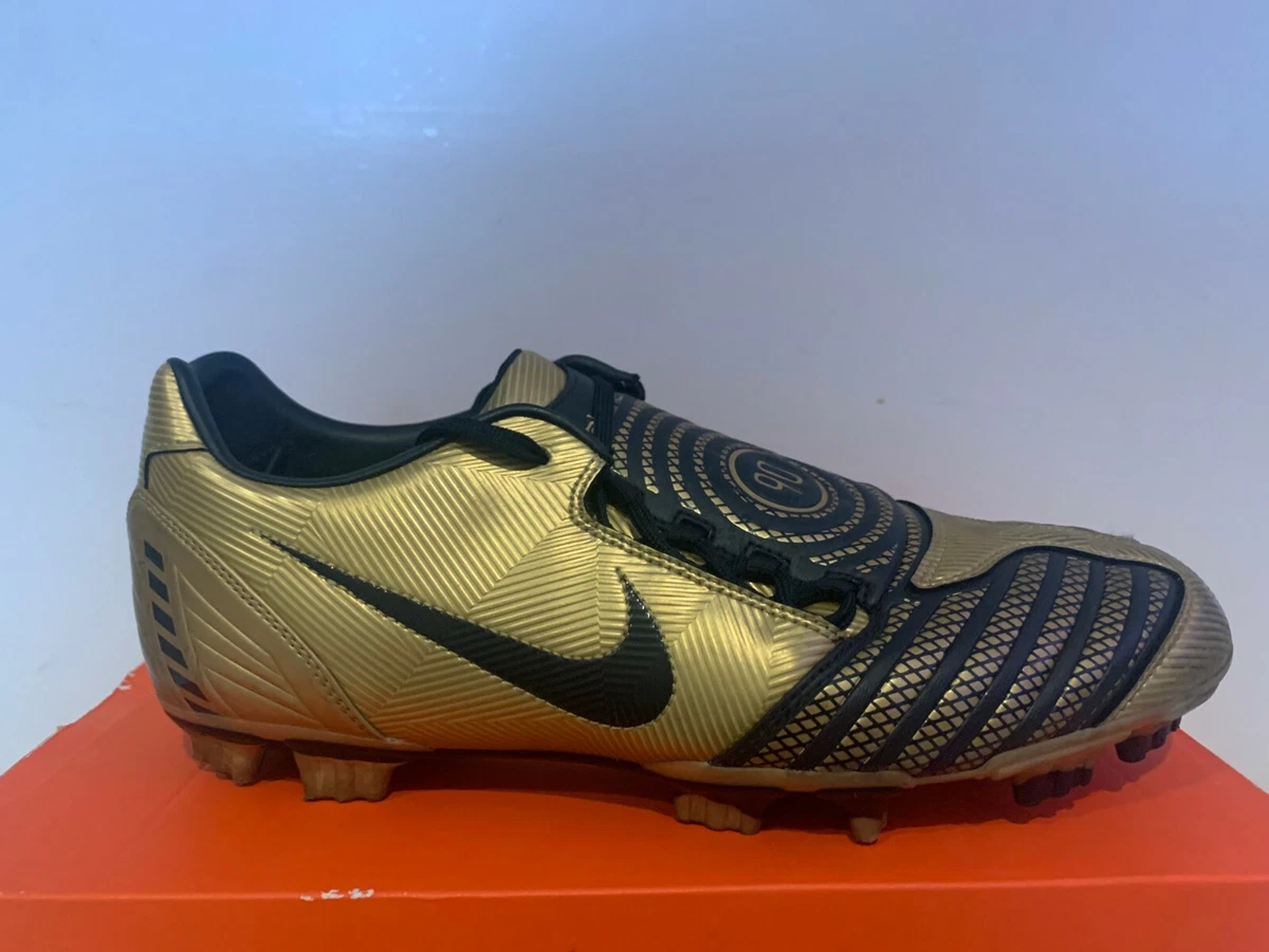 Nike Total 90 Laser Shoot Gold FG FOOTBALL 10 11 45