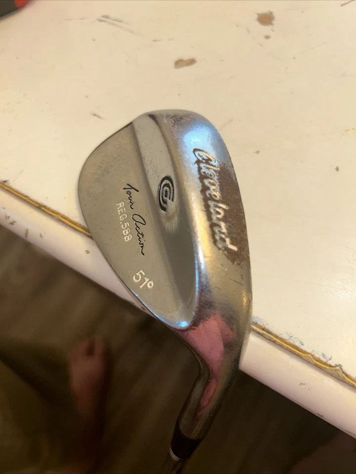 Cleveland Tour Action REG 588 Chrome 51° GW Gap Wedge Edge Flex Steel Right Hand - Image 2 of 4