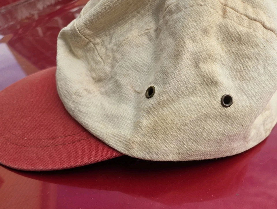 РЕДКАЯ 80-х годов сделано в США LL Bean Cursive утка ткани длинный Билл крышка. красный. Белый 7 1/4 - Изображение 2 из 4