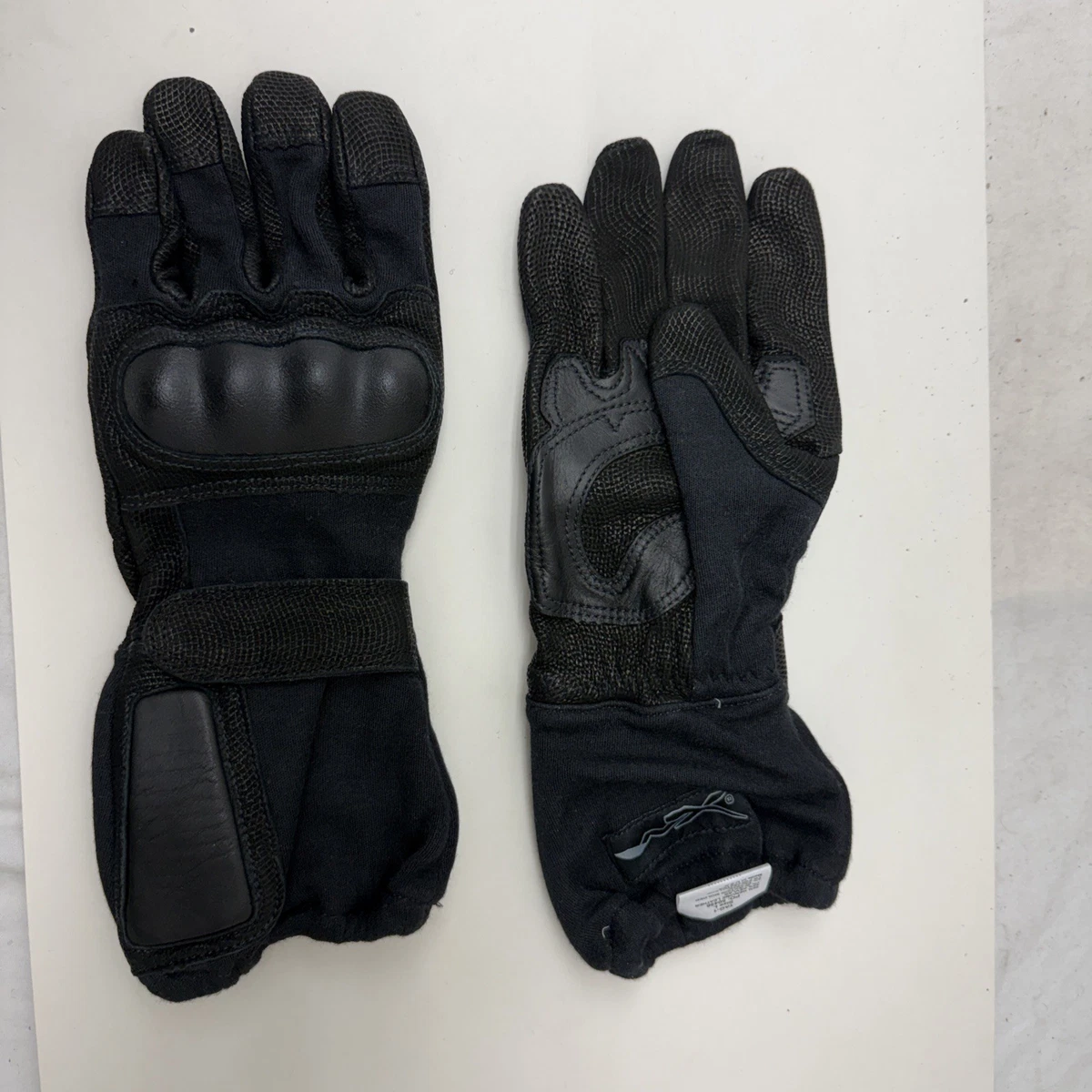 Gants de vol en Nomex - La Tranchée Militaire