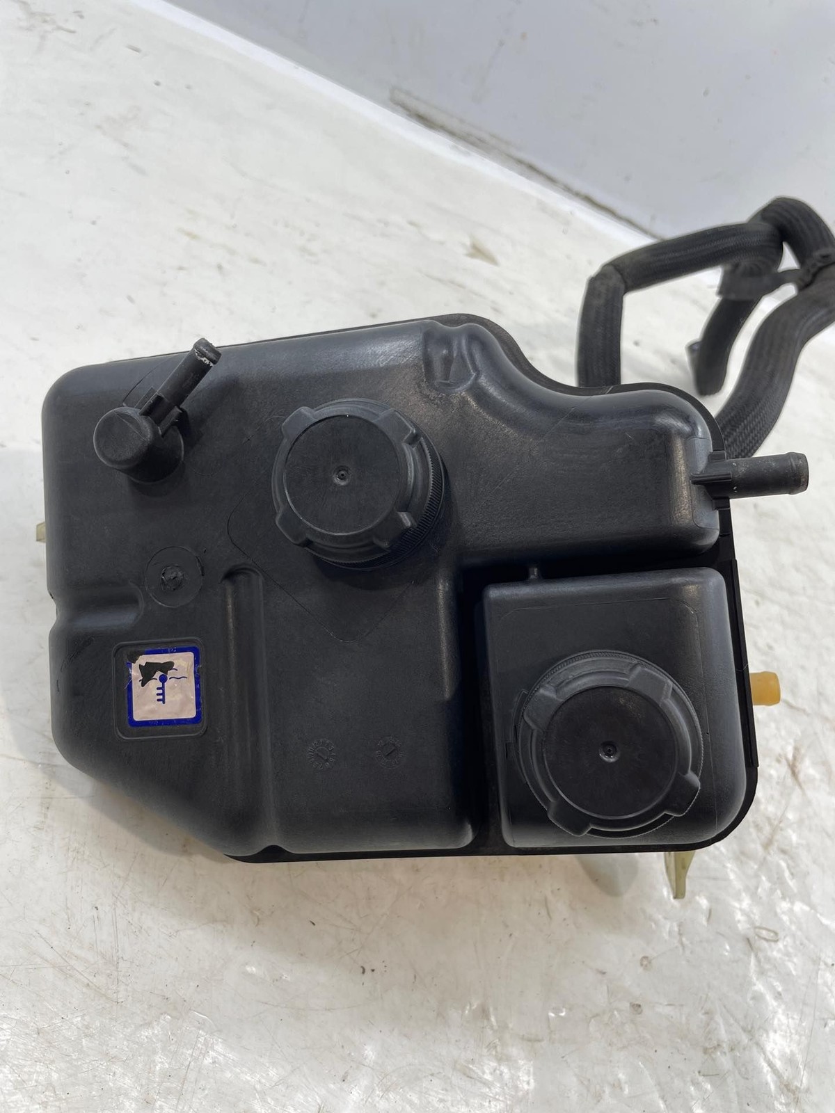 2014 Maserati Quattroporte S 3.0L Dual Tank Overflow Recovery Bottle Pa6630GF