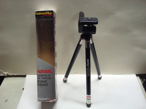 SUNPAK 4200XL Platinum Plus Tabletop to 42" mid-size Telescoping Travel Tripod. - Picture 4 of 5