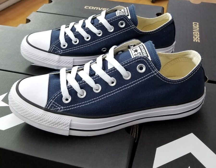 Converse Chuck Taylor All Star Lo Sneaker - Navy