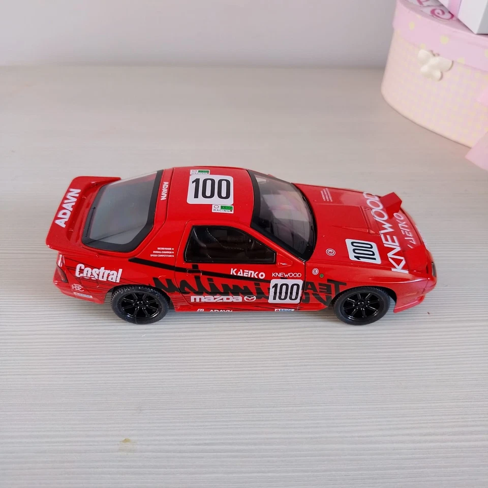 Mazda RX 7 1/24 Nuova 4 Aperture Luci Fari Che Si Alzano  - Immagine 4 di 4