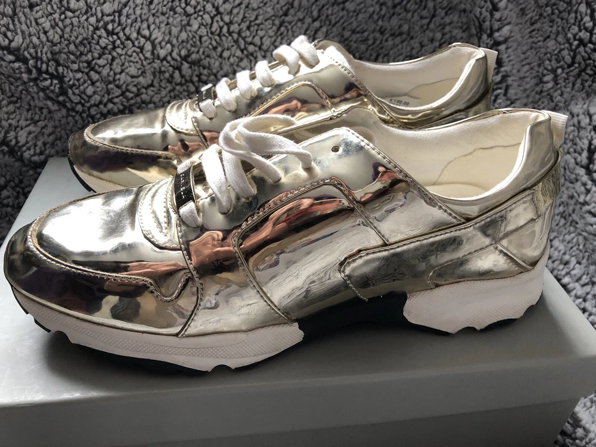 Gold cheap carvela trainers
