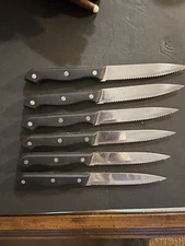 Set of 6 unbranded Steak Knives