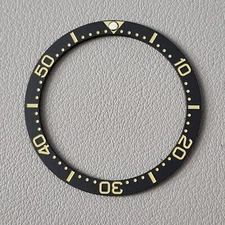 Bezel Insert Black Turtle Ceramic / Khaki Fonts Flat C3 Low PIP / Matte