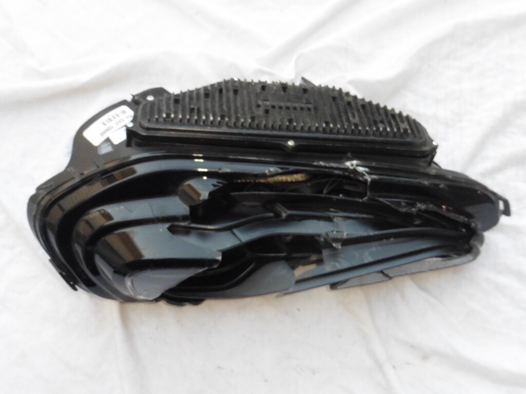 17-22 McLaren 720s Front Right Passenger Plasma Headlight 14AA300CP OE For Parts