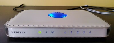 Netgear RangeMax WPN824 54 Mbps 5-Port 10/100 Wireless G Router (WPN824 v2)
