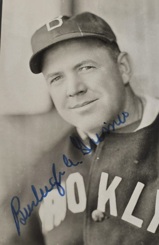 BURLEIGH GRIMES Signed Real Photo Postcard-HOF-GIANTS-ROBINS-YANKEES-PSA 9 Auto - Picture 2 of 4