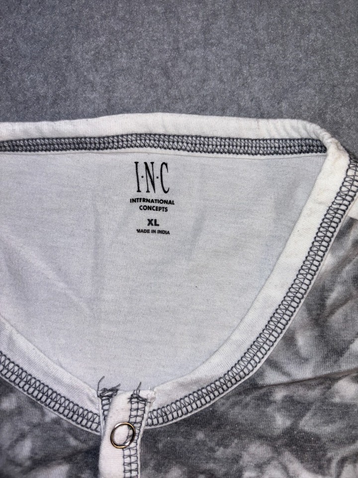 INC International Concepts T Shirt Men XL White Black Floral Short