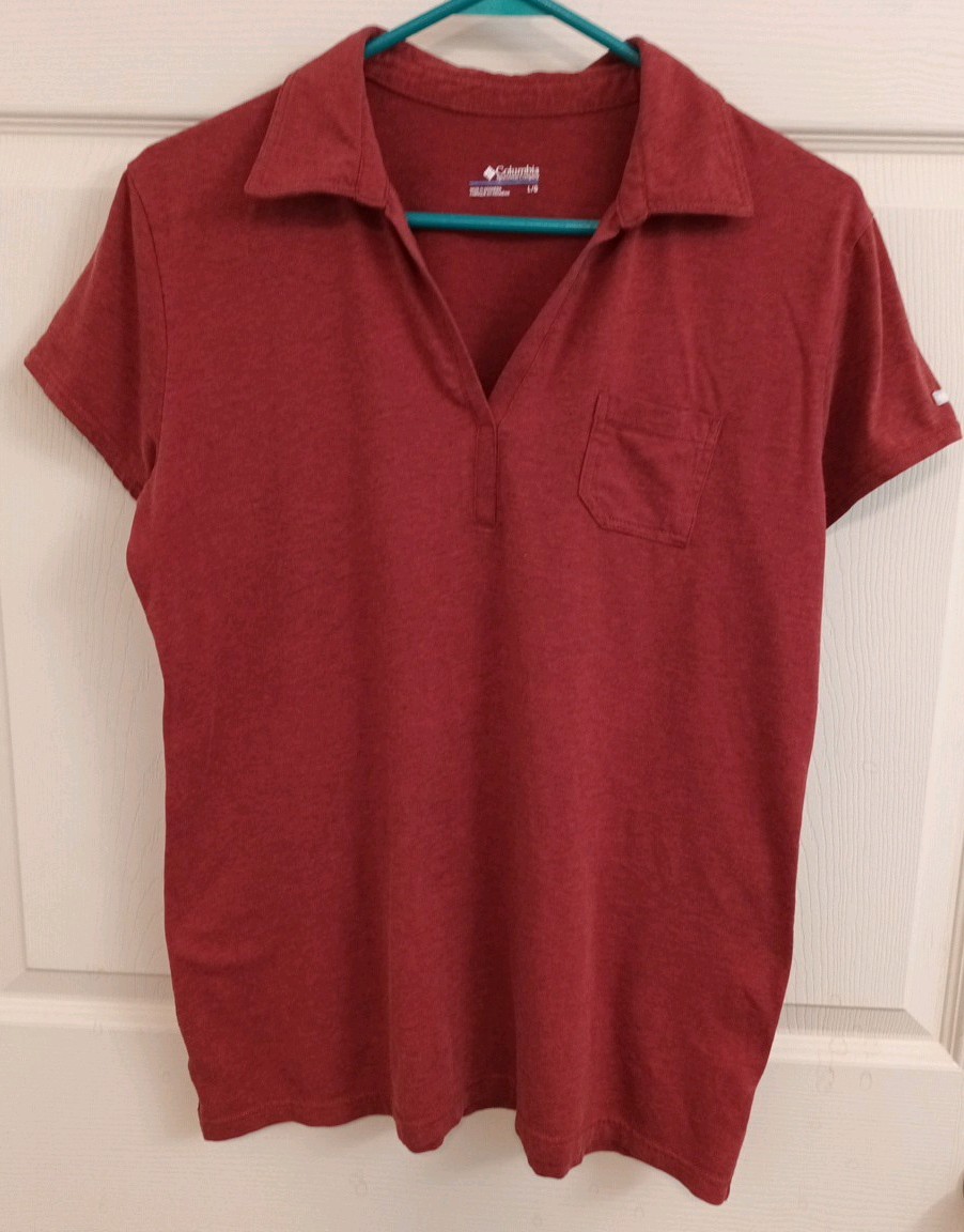 Maroon Columbia Women's L V-neck Short Sleeve Collared Shirt Pocket