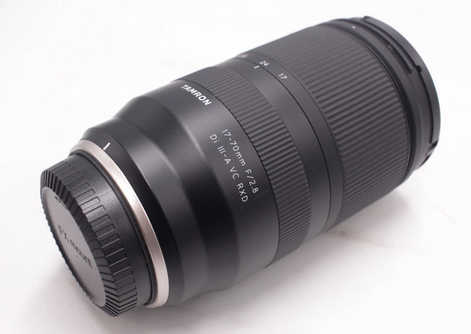 TAMRON 17-70mm F/2.8 Di III-A VC RXD B070X (Fujifilm X / APS-C) EXCELENTE ESTADO Foto 4 de 4